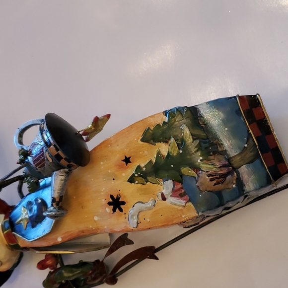 12 in metal snowman - Picture 3 of 4